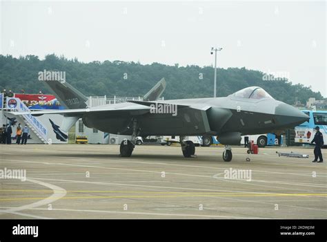 Chengdu J-20 stealth fighter in flight