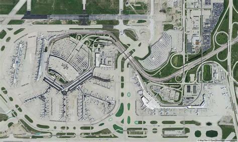 Chicago O’Hare aerial view with multiple intersecting runways and terminals