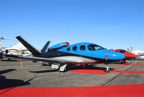 Cirrus Vision Jet and legacy of single-engine personal aviation