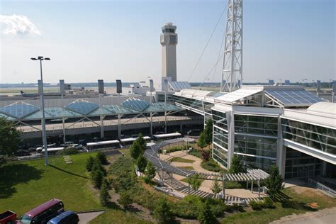 cleveland hopkins airport frontier boarding gate to punta cana