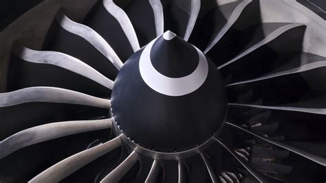 Why United Airlines Chose GE Aerospace’s GEnx Engines for Its Expanding ...