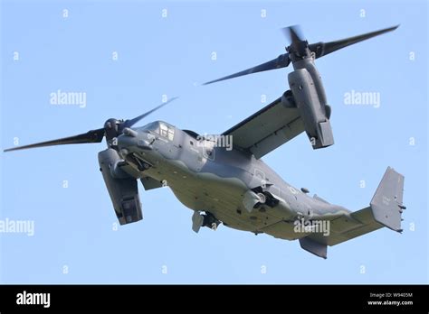 close-up of v-22 osprey rotor tilt system and engine configuration