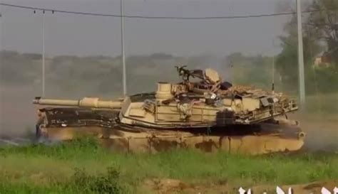 Damaged Saudi M1A2S tank after Houthi ATGM strike, Jizan region