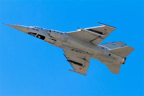 Dassault Mirage F1 in flight