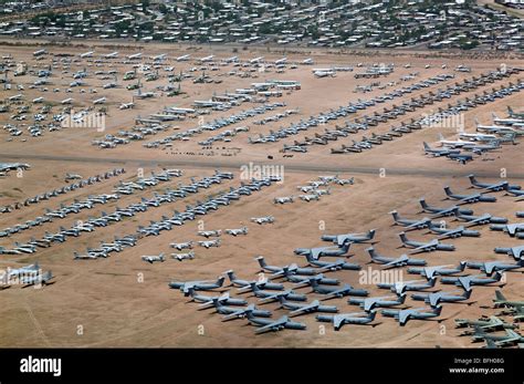 Davis-Monthan Air Force Base airplane boneyard