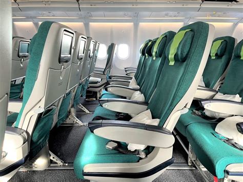 delta a330 cabin interior seating before takeoff at night