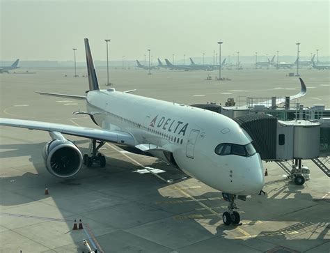 Delta A350 at Salt Lake City International Airport