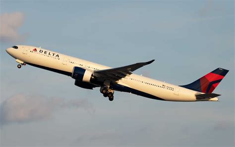 Delta Air Lines Airbus A330-300 at Boston Logan Airport before Dublin flight