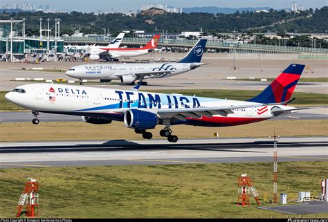 Delta Air Lines and Korean Air aircraft at Seoul Incheon International Airport Pacific hub