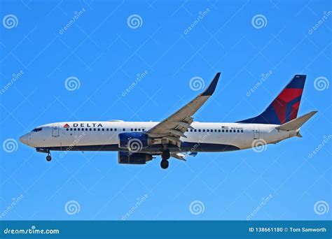 Delta Air Lines Boeing 737-800 at high-elevation airport during pre-takeoff checklist
