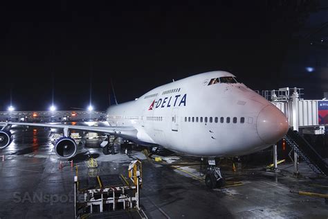 Delta Air Lines Boeing 747-400 at Detroit airport terminal
