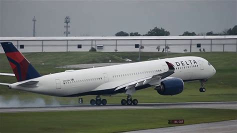 delta air lines passengers recovering at haneda after dl120 cancellation