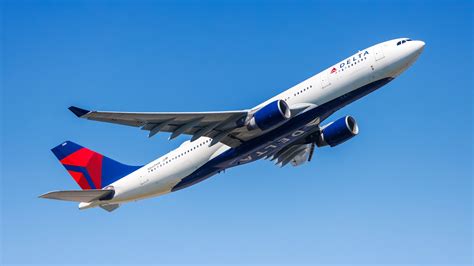 Delta Airbus A330-200 Detroit Metropolitan Airport Athens Greece route