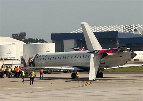delta aircraft departing atlanta after network recovery operations