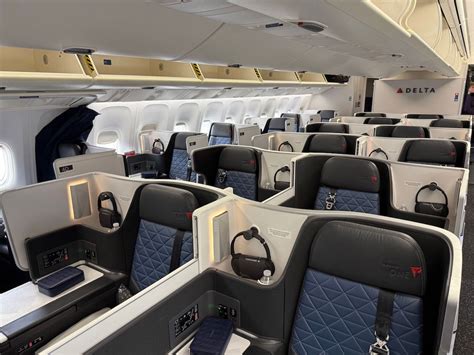 Delta Boeing 767 Premium Select cabin on transcontinental flight