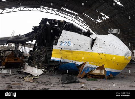 destroyed Antonov An-225 wreckage Hostomel Airport hangar aftermath