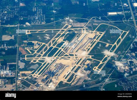 Detroit Metropolitan Wayne County Airport six runways aerial airfield layout