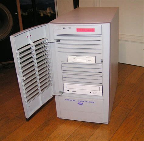 Digital archivist workstation retrieving obsolete storage formats
