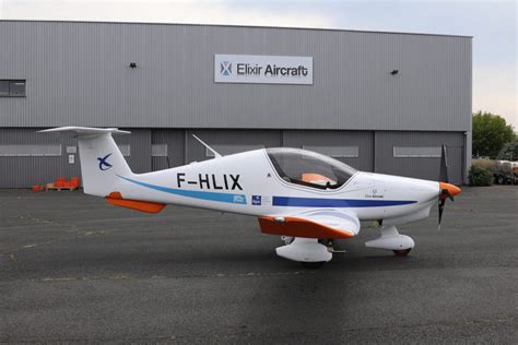 elixir aircraft production facility la rochelle france