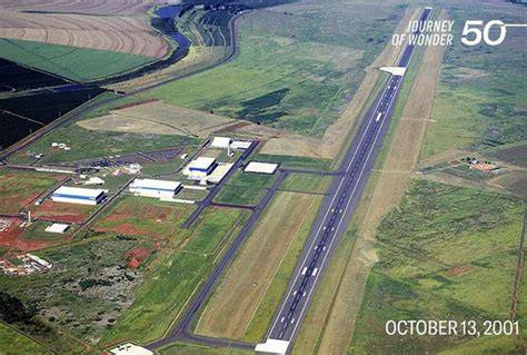 Embraer Gavião Peixoto Airport 4,967 meter runway Brazil