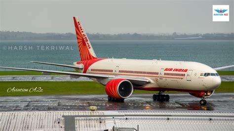 emirates boeing 777 grounded at chennai after taxi phase fault
