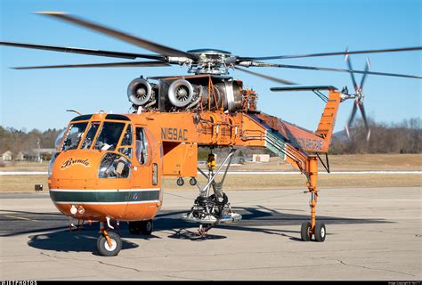 Erickson S-64F+ air crane helicopter