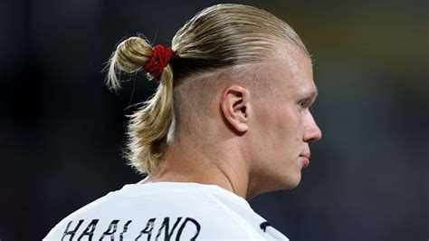 Erling Haaland blond ponytail Manchester City Norway football World Cup