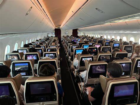 Etihad Airways boeing 787-9 economy cabin