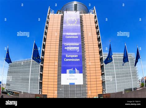 european commission headquarters in brussels