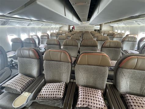 EVA Air Elite Class premium economy cabin interior