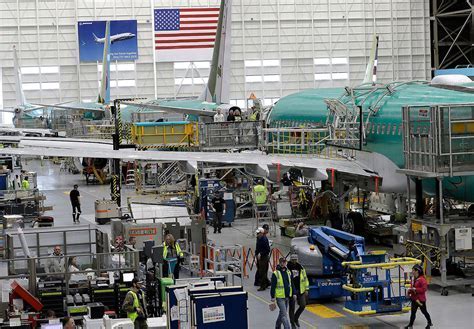 everett workers retooling production line for boeing 737 max 10 program