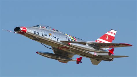 F-100F trainer aircraft