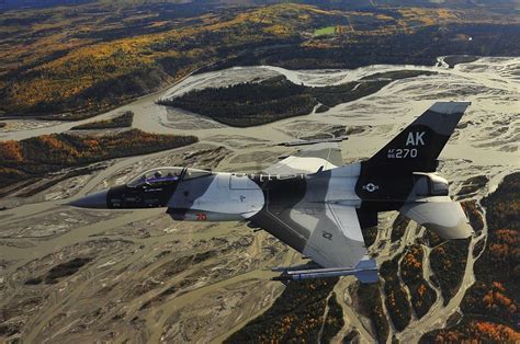 f-16 arctic camouflage nose art