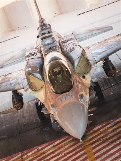 f-16 conformal fuel tanks