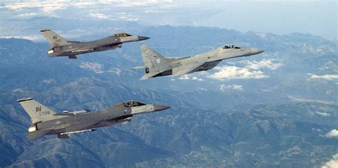 f-16 engaging in dogfight