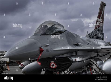 F-16 Fighting Falcon conducting precision strike operations Korean Peninsula