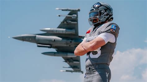 F-16 Fighting Falcons on the tarmac at Aviano Air Base amid deployment readiness drills