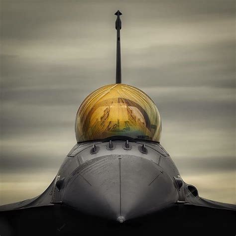 F-16 single-piece bubble canopy