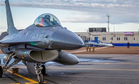 f-16 targeting pod