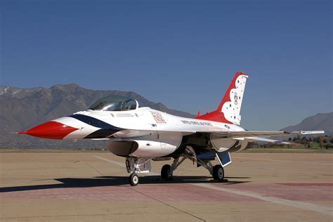 f-16 thunderbirds livery