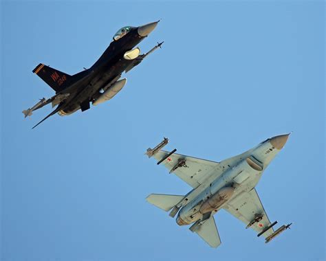 f-16 wraith night operation