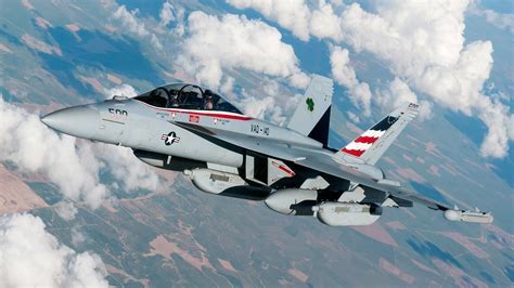 F/A-18 Growler variant carrying ALQ-99 jamming pods
