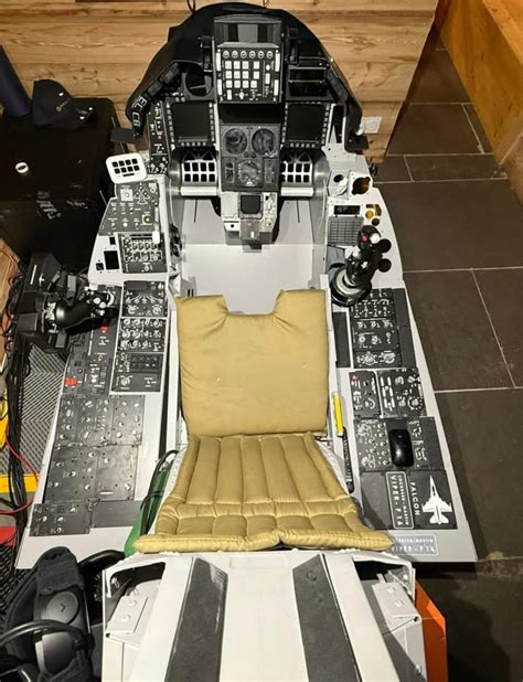f16 vr flight simulator setup