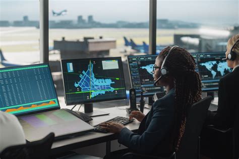 FAA air traffic controllers managing aircraft near Ronald Reagan Washington National Airport