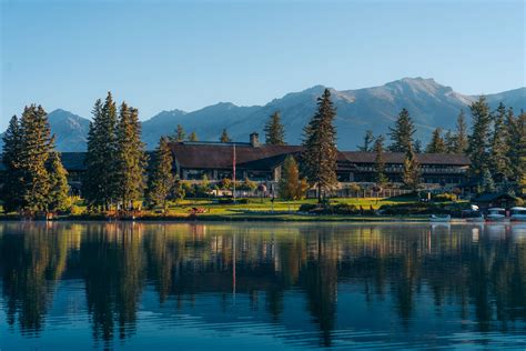 family camping at jasper national park using canada strong pass accommodation discount