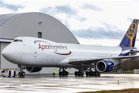final Boeing 747-8F being delivered to Atlas Air in 2023 with workers cheering