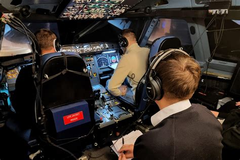 flight simulator training session for airline pilots in command assessment phase