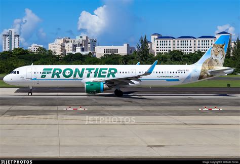 Frontier Airlines Airbus A321 N706FR at Fort Lauderdale airport