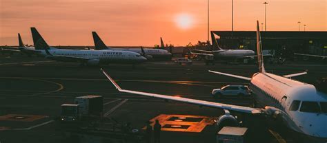global aviation trends 2025 regional air travel patterns