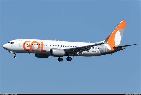 gol boeing 737 max 8 landing at orlando international airport